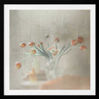 Rainy Window Tulips, arte de Delphine Devos