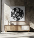 Monochrome Peonies and Butterflies, arte de Sue Skellern