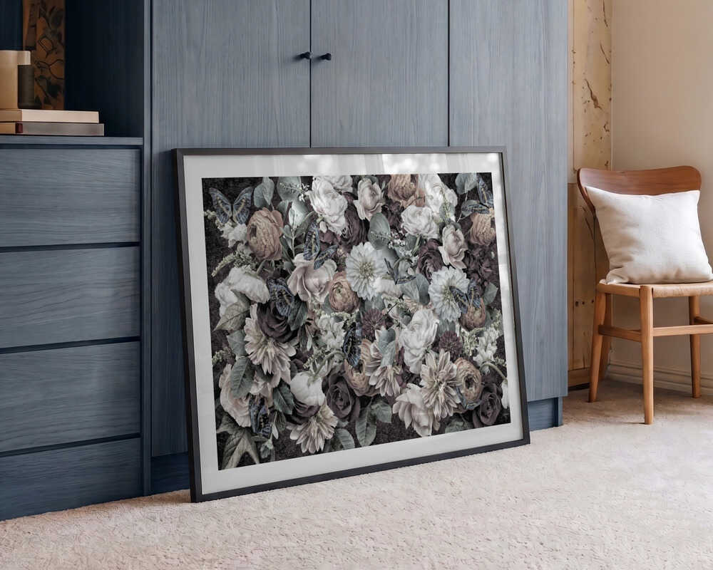 Romantic Dark Blooms, arte de Sue Skellern