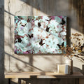 White Blooms And Butterflies, arte de Sue Skellern