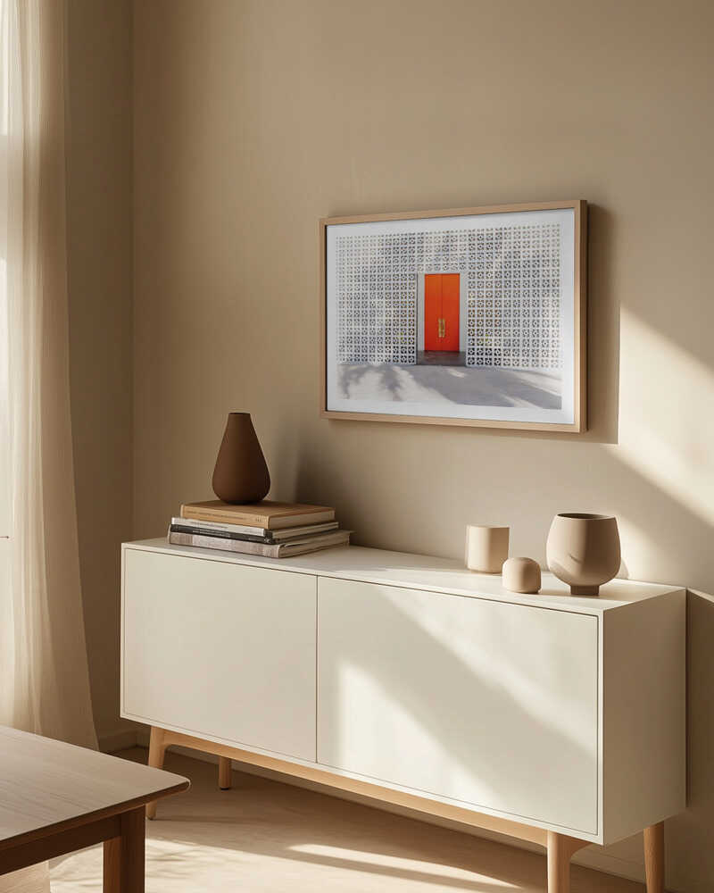 Parker Orange Doors and Breezeblock Wall, arte de Tom Windeknecht