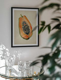 Vibrant Papaya Half, arte de Josie George