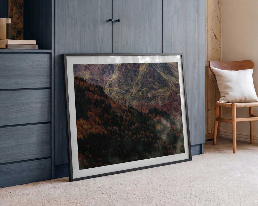 Misty Autumn Mountains, arte de Javier Pardina