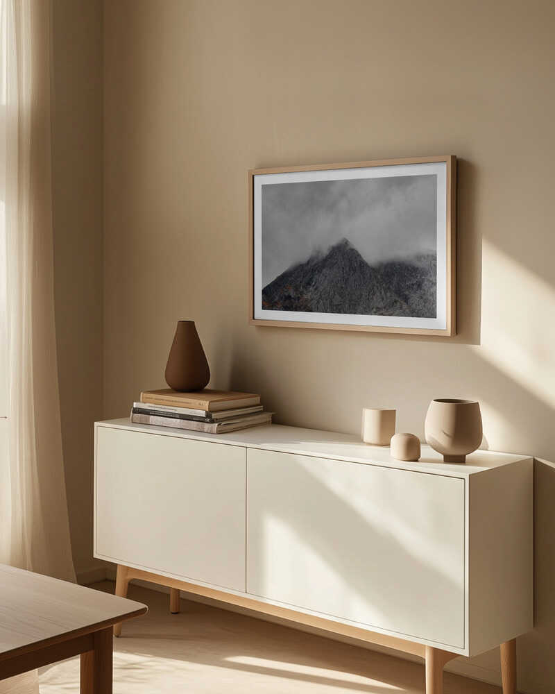 Misty Mountain Summit, arte de Javier Pardina