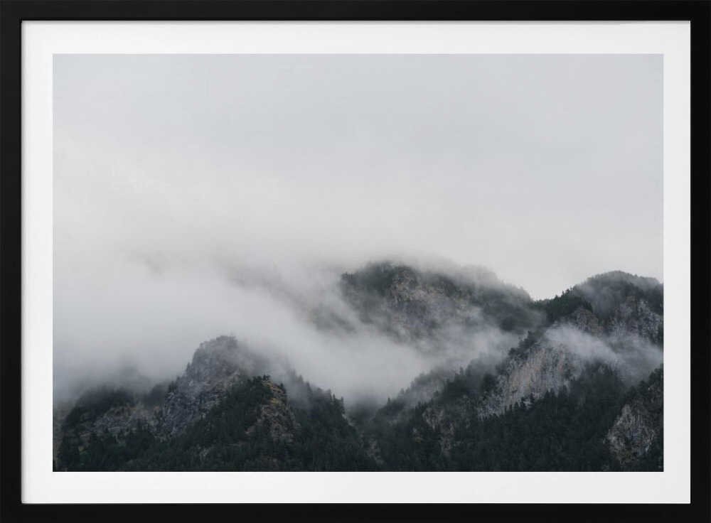 Misty Mountain Veil, arte de Javier Pardina