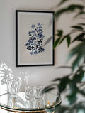Indigo Floral Bloom, arte de Danushka Abeygoda