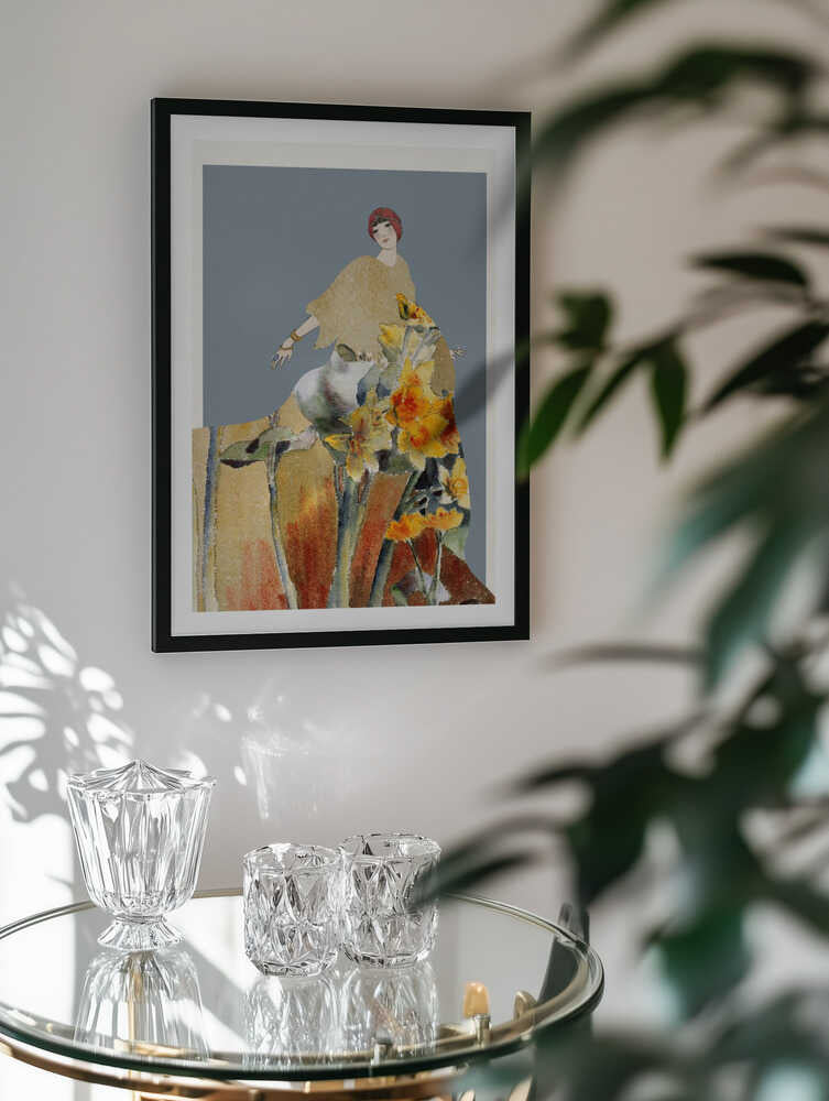 Golden Floral Woman, arte de Wild Violets