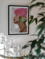 Woman with Vibrant Flowers, arte de GIovanna Gil Alves