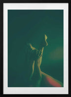 Intertwined Legs Green Glow, arte de yuimei con marco