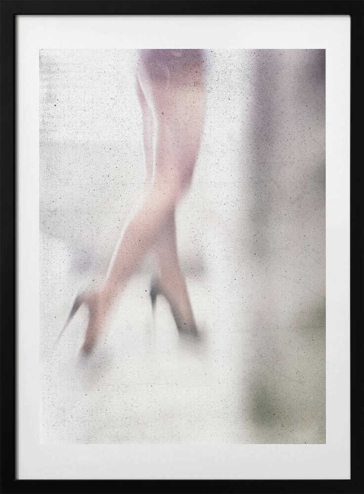 Elegant Walking Legs, arte de Erik Schottstaedt con marco