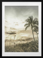 Tropical Sunset Palms, arte de Melanie Viola con marco