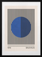 Geometric Blue Circle, arte de Vitor Costa con marco