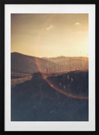 Golden Hour Mountains, arte de Javier Pardina con marco