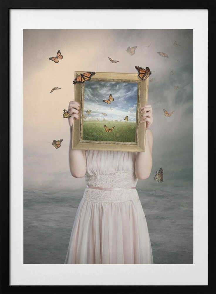 Butterflies Dreamscape Frame, arte de Baden Bowen con marco