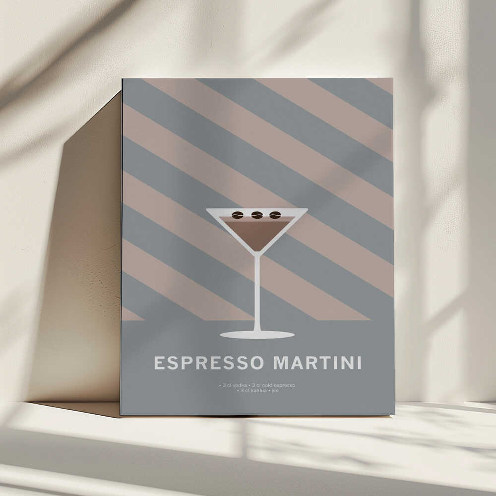 Chic Espresso Martini, arte de Paperago impreso en canvas