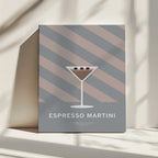 Chic Espresso Martini, arte de Paperago impreso en canvas