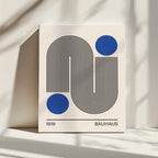 Modern Curves Blue Circles, arte de Vitor Costa impreso en canvas