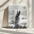 Cat on top, arte de Dikhotomy impreso en canvas