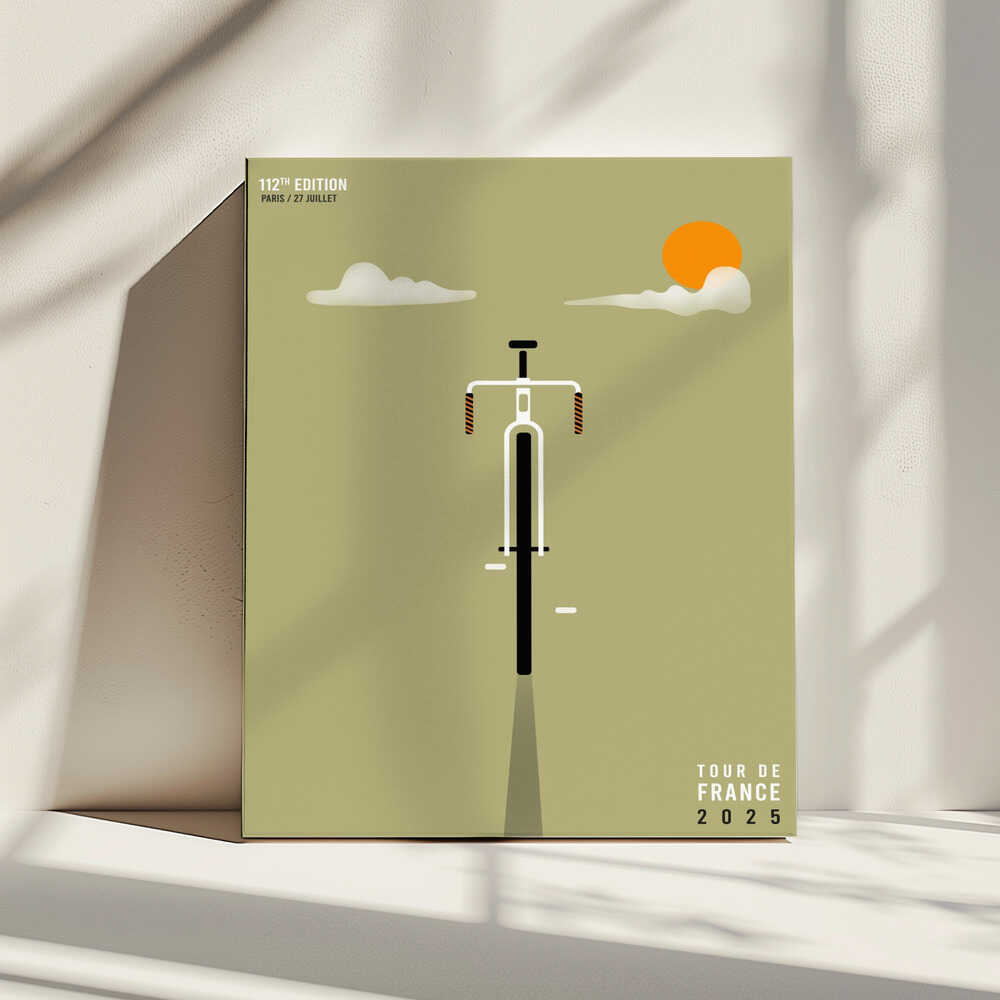 Minimalist Bike Ride, arte de Neetesh Kumar impreso en canvas