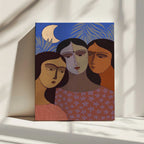 Three Women Under Moon, arte de Treechild impreso en canvas