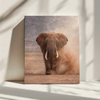 Powerful Dusty Elephant, arte de Andreas Magnusson impreso en canvas