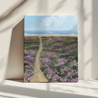 Purple Flowers Beach Path, arte de Rosana Laiz Blursbyai impreso en canvas