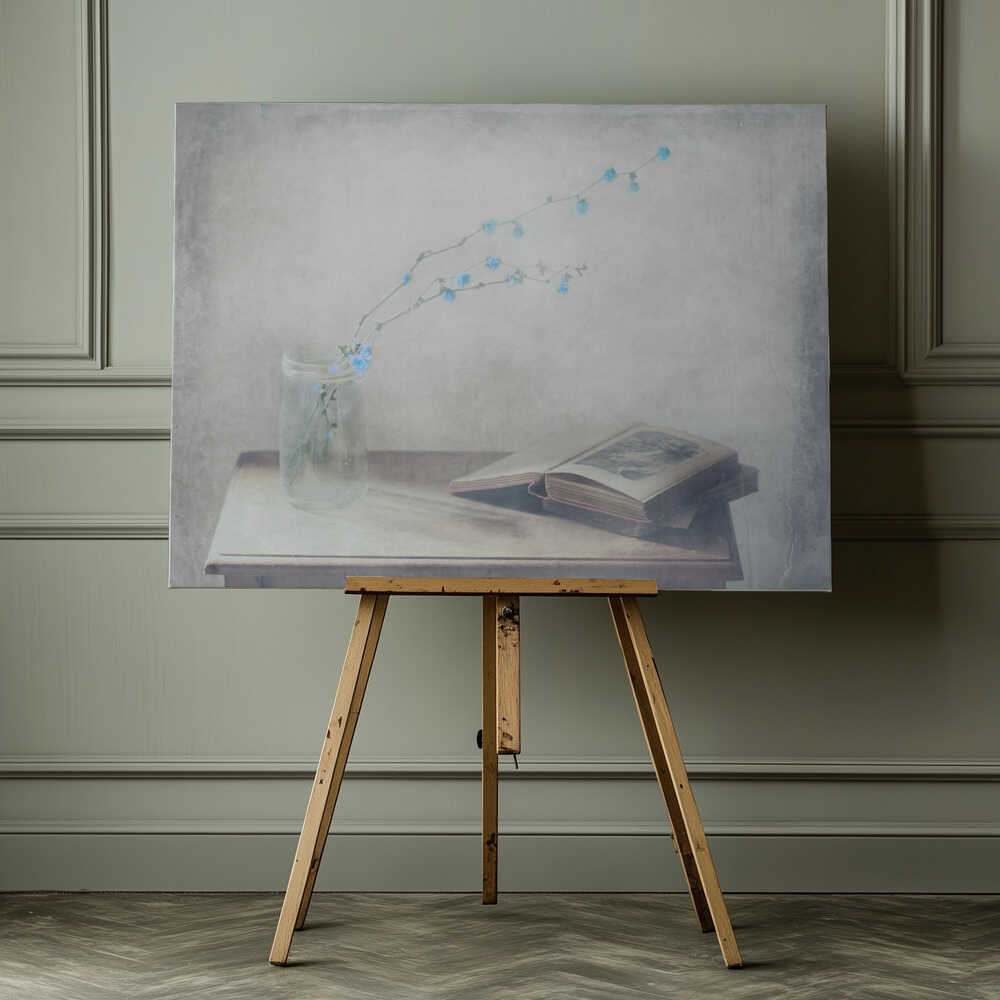 Vintage Book and Blue Flowers, arte de Delphine Devos impreso en canvas