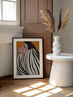 Striped Serenity, arte de Treechild enmarcado en una pared