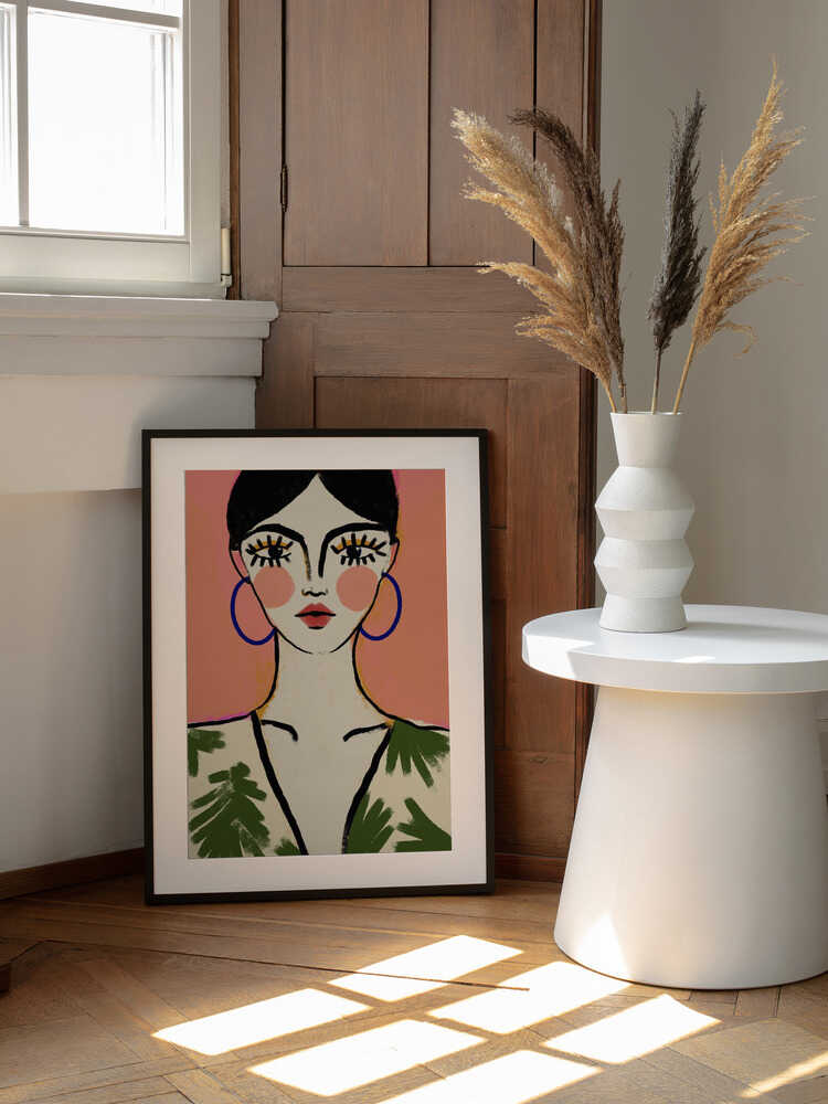 Bold Elegance, arte de Treechild enmarcado en una pared