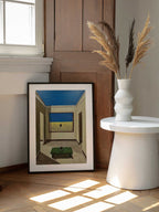 Surreal Room with Painting, arte de Tom Blood enmarcado en una pared