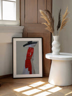 Red Hat Fashion Figure, arte de Doris Schmitz enmarcado en una pared