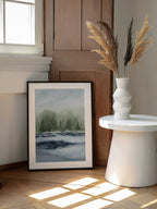 Misty Forest Lake, arte de Rachel Elise enmarcado en una pared