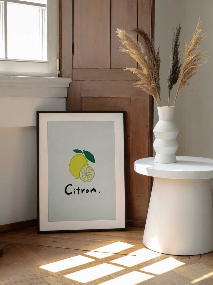 Fresh Lemon Illustration, arte de Rio Soléy enmarcado en una pared