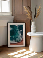 Aerial Ocean Waves Beach, arte de Javier Pardina enmarcado en una pared