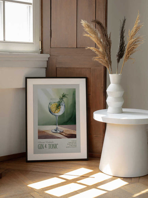 Classic Gin Tonic, arte de Andreas Magnusson enmarcado en una pared