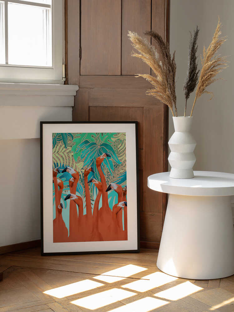 Exotic Flamingo Flock, arte de Uma Gokhale enmarcado en una pared