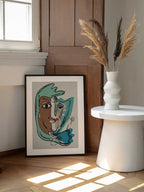 Modern Abstract Face, arte de GIovanna Gil Alves enmarcado en una pared