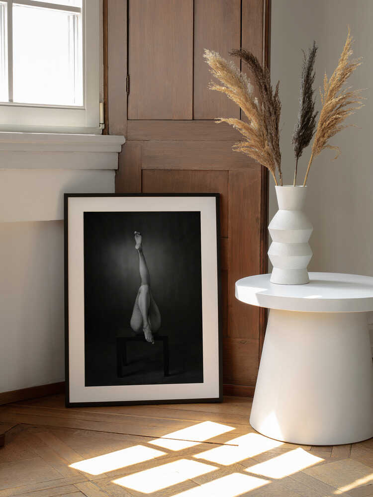 Sensual Fishnet Legs, arte de Catchlight Studio enmarcado en una pared